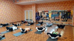 ГРУППОВАЯ ТРЕНИРОВКА ABS \ УПРАЖНЕНИЯ НА СПИНУ \ УПРАЖНЕНИЯ НА ПРЕСС \ РАСТЯЖКА