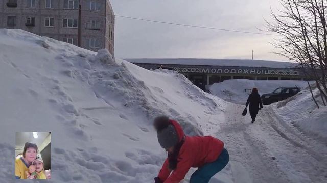 У нас тепло))) Люди уже гуляют/Суп в мультиварке