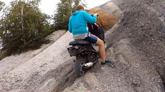 Попытка забраться на большую гору на скутере [City Jet 50cc] смотреть онлайн