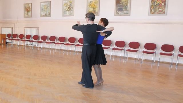Tango Intermediate Dance Routine with Outside Swivel смотреть онлайн