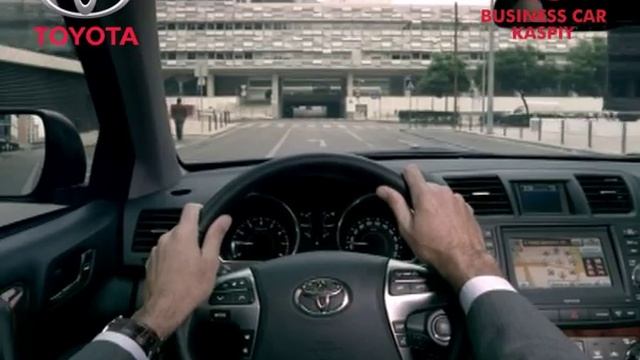 Toyota Highlander в Тойота Центр Астрахань смотреть онлайн