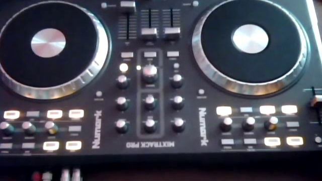 Dj Miniu - Video Live Mix 5.04.2015 (NUMARK MIXTRACK PRO) смотреть онлайн