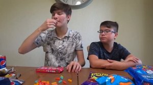 Кушаю странные Американские Сладости