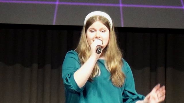 Кузовкова Елизавета - «Гляжу в озера синие»  #талантливыедети #детки #ребятишки #певица