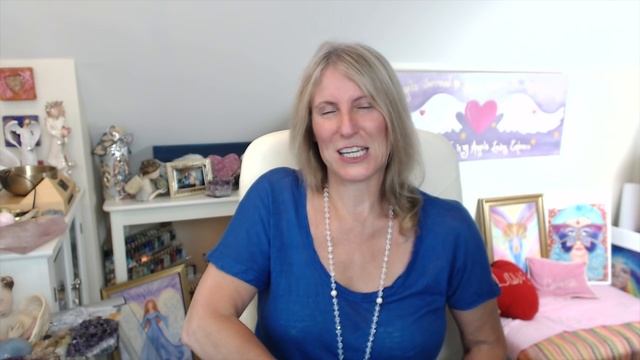 Crystal oracle reading and ColorScope OCTOBER with Elizabeth Harper 2016 смотреть онлайн