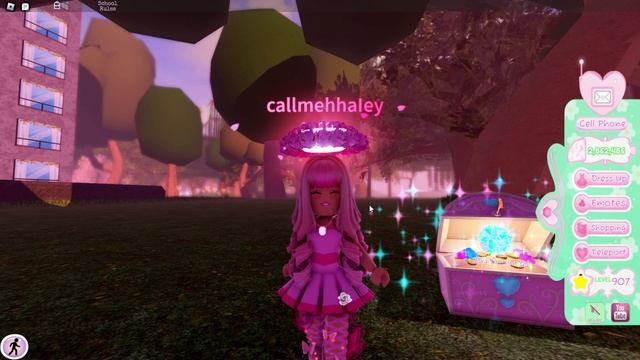 ROYALE HIGH IS WORKING ON SOME NEW UPDATES THAT FIX A LOT! ROBLOX Royale High Tea смотреть онлайн
