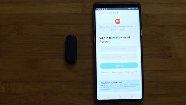 Fitness: How to pair the Mi Smart Band 5 to a Mobile - Ep 250 | Life Thoughts Camera смотреть онлайн