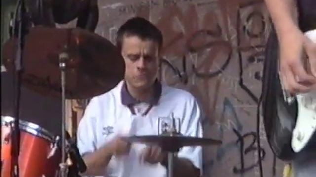 Mistik Madżonga - Miasto (Park Miejski@Otwock) 2004-08-27 смотреть онлайн