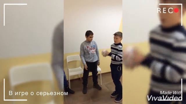 В Школе лидерства "Звезды" формируют базовые навыки для жизни смотреть онлайн