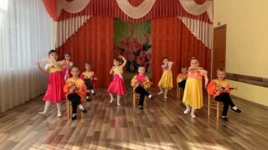 ДОУ 31 Коллектив Звездочки  Танец Чудо балалайка