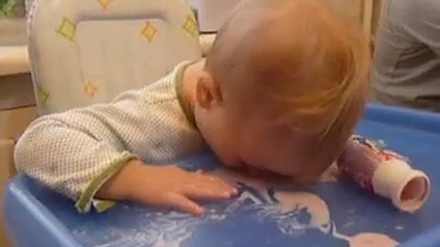 Промывание носа йогуртом смотреть онлайн