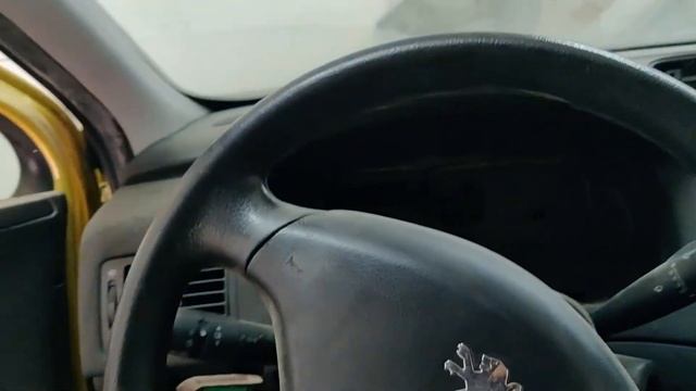 Peugeot 307 sun visor replacement quick guide how to remove (English) смотреть онлайн