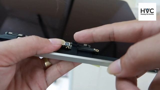 Sửa chữa macbook pro 13 inch 2016 2017 bị lỗi cao áp смотреть онлайн