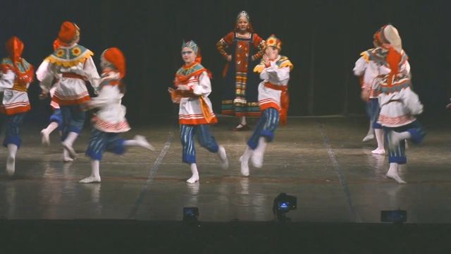 сапфир "скомороший разгуляй" смотреть онлайн