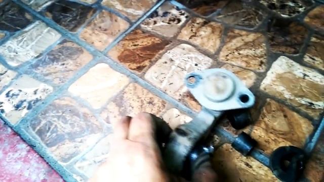 Снова заменил ромашки на автомобиле ВАЗ 2115 смотреть онлайн