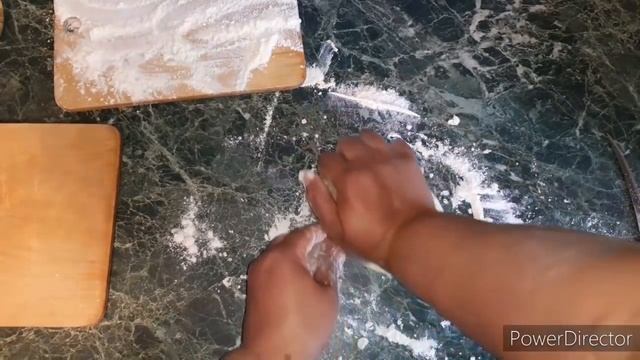 Готовим ДОМАШНЮЮ лапшу!!! Люблю готовить ,коротко О себе!!!