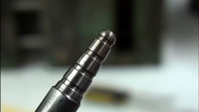 Инструментальный цех Пресс-формы для пластика Прессформа со "стриппетом" и "Падающими литниками" смотреть онлайн