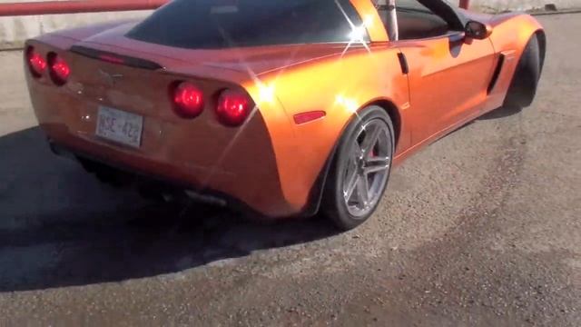 Ride along in a Chevrolet Corvette Z06 and a Ferrari F430 Challenge смотреть онлайн