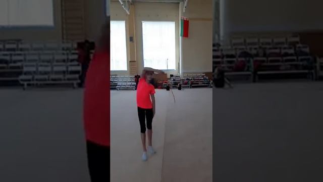 Предметная подготовка в художественной гимнастике. Мастерство со скакалкой. Метод "Десяточки"#gymn смотреть онлайн