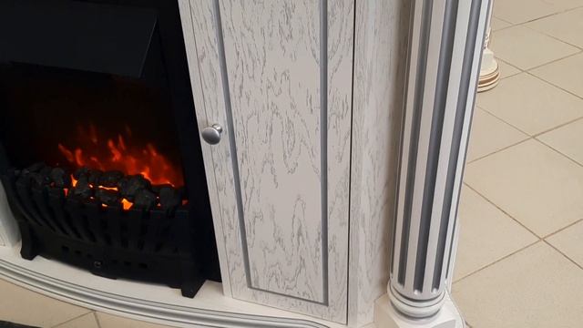 Классический камин с баром и колоннами СОНАТА. Электрические очаги и цвет на выбор смотреть онлайн
