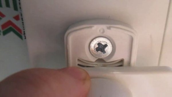 Не закрывается пластиковое окно Что делать? #1