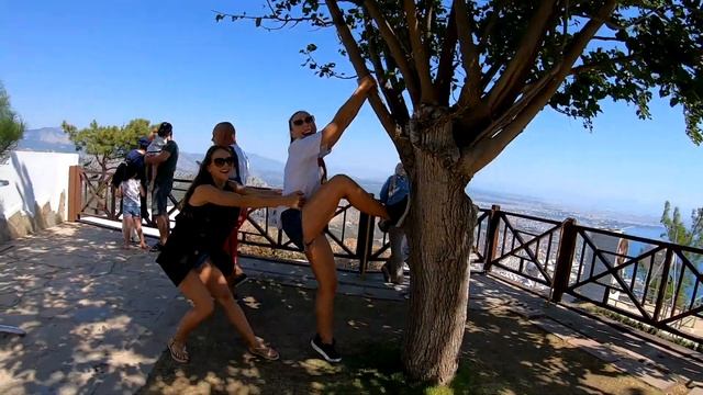 Как люди живут на вершине горы ? Анталия Vlog #10 смотреть онлайн