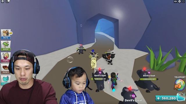 10 Reasons Pet Heroes is Better than Adopt Me! Let's Play Pet Heroes Roblox смотреть онлайн
