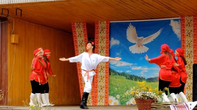 Танец воспитанников школы искусств. Мариинский Посад. 2016г смотреть онлайн