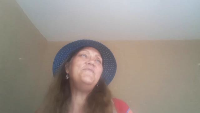 Песни Души. Живет Любовь.На слова Лауры Хаматовой. смотреть онлайн