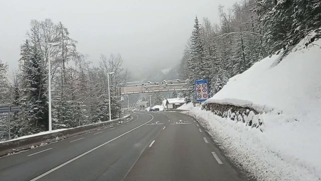 Cabin Truck View__Highway of Mont Blanc (Mont Blanc Tunnel full View) Chamonix--Courmayeur смотреть онлайн