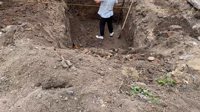 Разработка котлована. Опалубка. Армирование. Заливка пола. "Гараж в 2 этажа" 2 Серия. смотреть онлайн