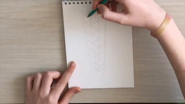 * Первое видео|ОЧЕНЬ ПРОСТОЙ СПОСОБ НАРИСОВАТЬ КОСИЧКУ| ЗА 5 МИНУТ? * смотреть онлайн