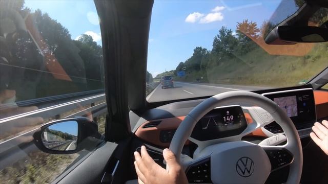 Volkswagen ID.3 Maxed Out! Top Speed On The German Autobahn смотреть онлайн