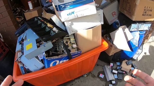 Marathon Sort Electrical Shop Closeout смотреть онлайн