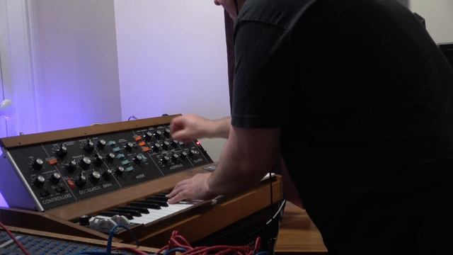 Moog, Nord and Oberheim Noodle смотреть онлайн