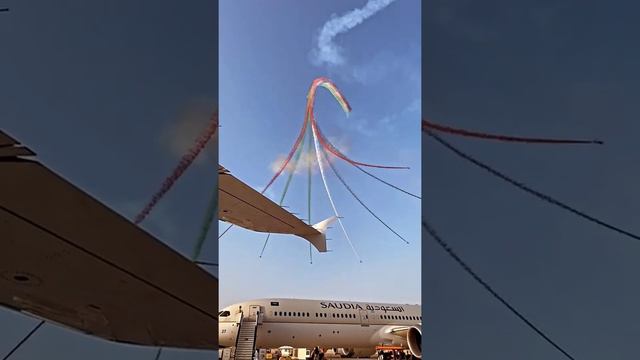 Красивое приветствие в Дубае смотреть онлайн