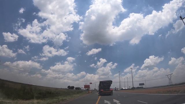 WHAT SHOULD I EXPECT TO SEE ON THE DRIVE FROM JOHANNESBURG TO KRUGER PARK IN 2023? смотреть онлайн