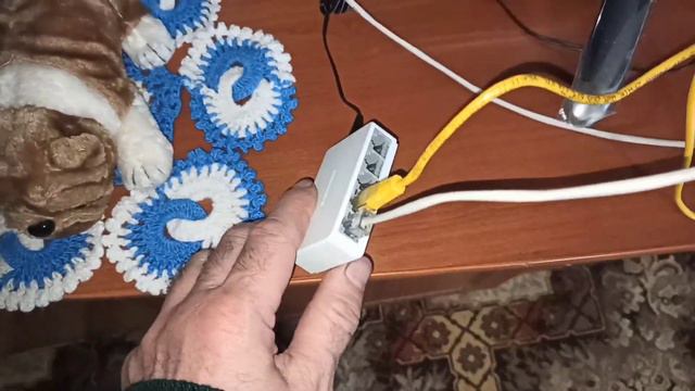 Коммутатор интернета на 4 устройства до 100 Мбит/с