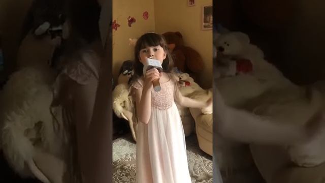 Дарья Мороз .песня. .Колеровый метелик. смотреть онлайн