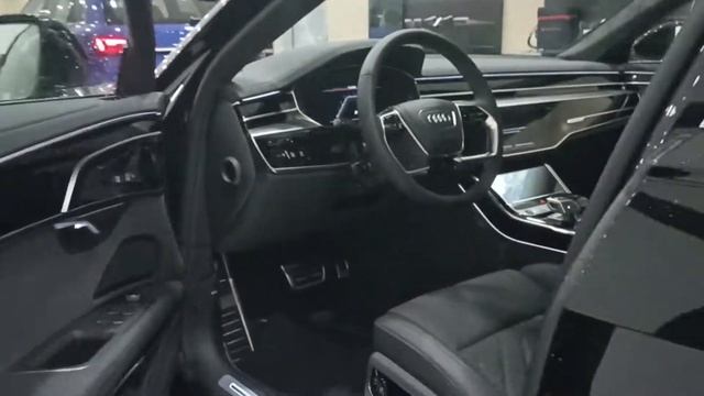 Обзор Audi A8L 2082