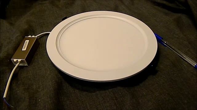Встраиваемый круглый LED светильник LY 301, 20 W, d 240 215, 3000K теплый смотреть онлайн