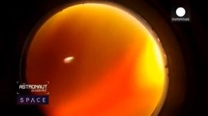 #Как проходит спуск из космоса на Землю?