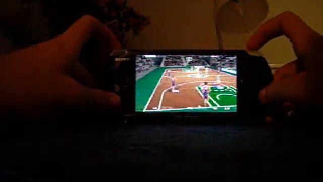 NBA live 2009 gameplay for PSP смотреть онлайн