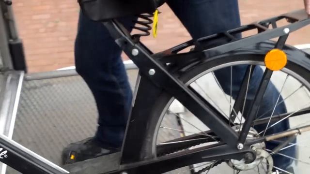 Velo Solex tours rental firm / verhuur Westland , unpacking . part 1 смотреть онлайн