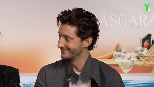 Mascarade : Pierre Niney, Marine Vacth et Nicolas Bedos nous parlent du film смотреть онлайн