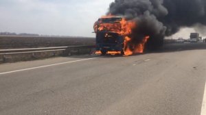 Загорелась фура