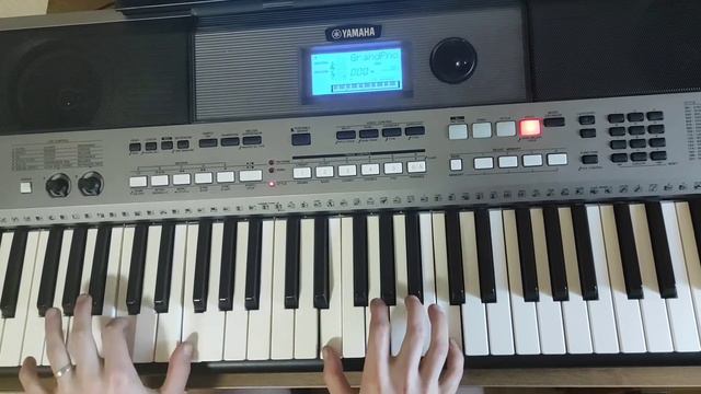 Hallelujah from Shrek on piano смотреть онлайн