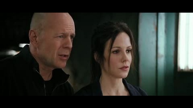 Трейлер РЭД (RED) смотреть онлайн