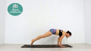 ИНТЕНСИВНАЯ ЙОГА НА ВСЕ ТЕЛО - Утренняя йога за 15 минут - Йога chilelavida