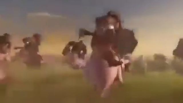 Hog rider says the N-word, the whole hood pulls up. смотреть онлайн